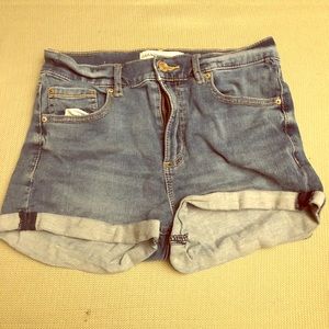 Garage shorts high rise